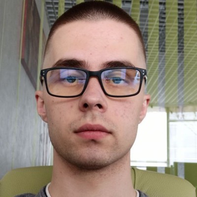 Автор Алекс Романов